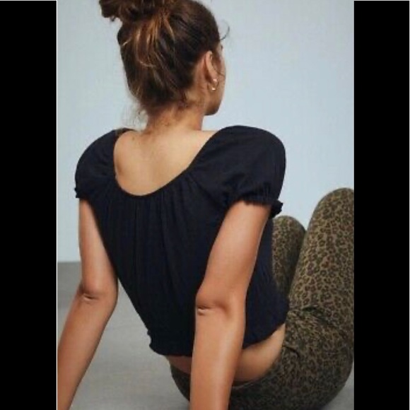 (SOLD)PacSun Me To We Venus Off-The-Shoulder Top - Picture 5 of 5